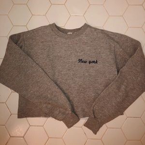 Grey cropped crew neck